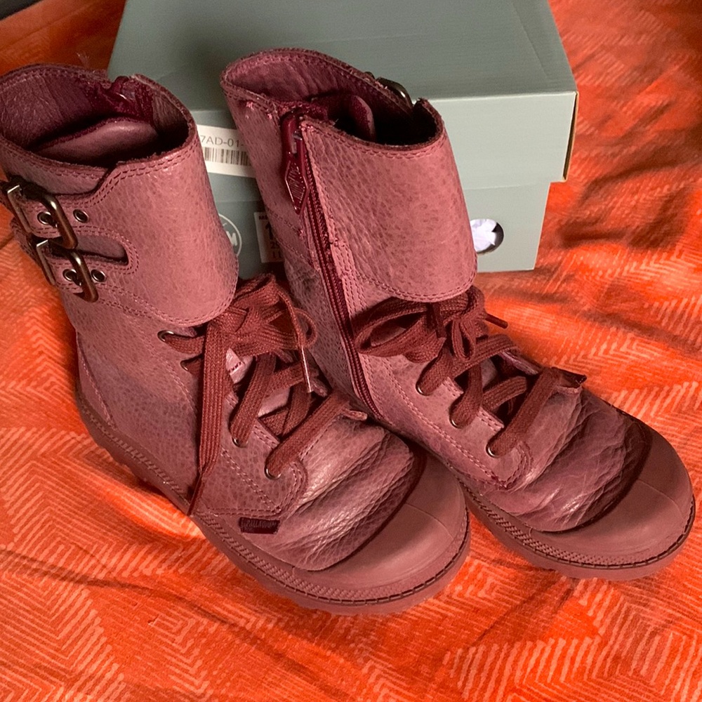 Palladium boots